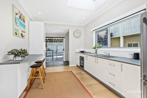Property photo of 22 Beach Drive Woonona NSW 2517