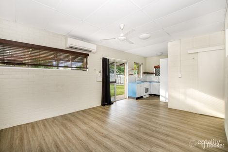 Property photo of 2/201 Fulham Road Gulliver QLD 4812