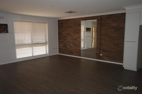 Property photo of 3/19A Coleman Street Turvey Park NSW 2650