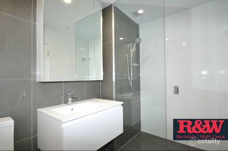 Property photo of 711/9 Brodie Spark Drive Wolli Creek NSW 2205