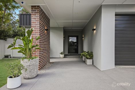 30 Peter Campbell Dr, Albany Creek, QLD 4035