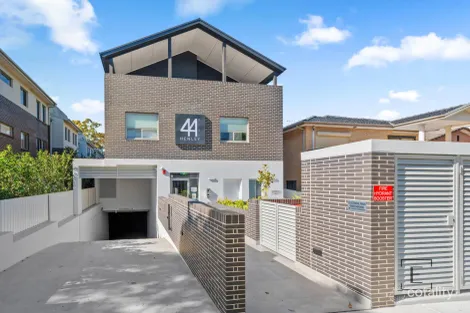 Property photo of 44 Henley Road Homebush West NSW 2140