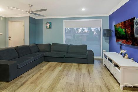 Property photo of 7 Willow Grove Plumpton NSW 2761
