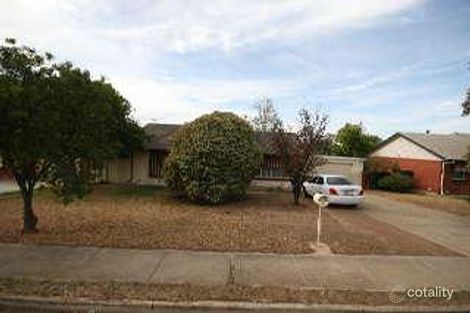3 Charles St, Christie Downs, SA 5164