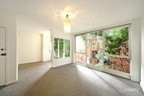 Property photo of 8/621-623 Toorak Road Toorak VIC 3142