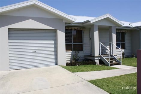 Property photo of 2/14 Wattle Drive Yamba NSW 2464