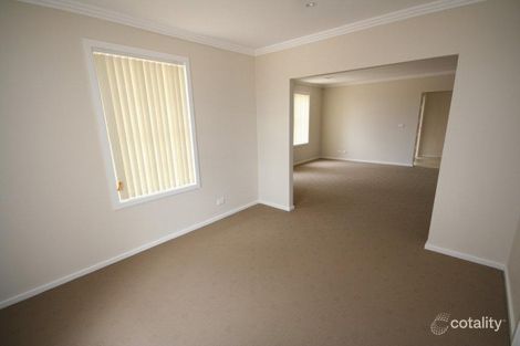 Property photo of 8 Geebung Place Queanbeyan East NSW 2620