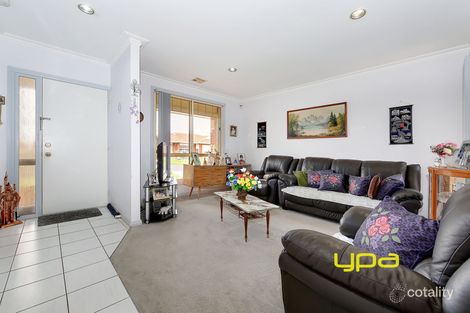 Property photo of 4 Sutherland Way Roxburgh Park VIC 3064