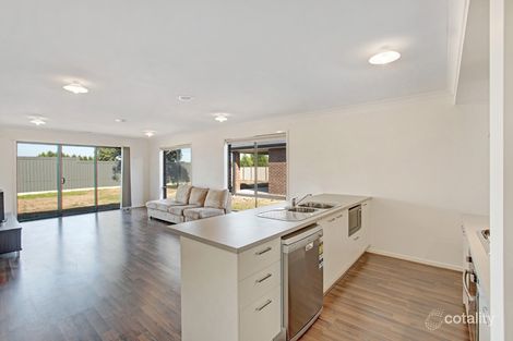 Property photo of 16 Kirribilli Crescent Wallan VIC 3756