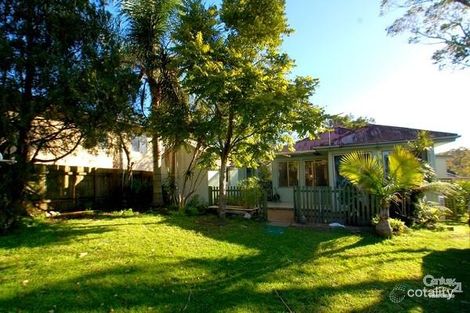 Property photo of 3 Matthews Parade Point Clare NSW 2250