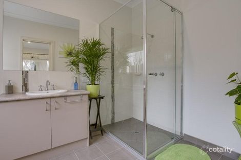 Property photo of 1A Haven Court Cranbourne VIC 3977
