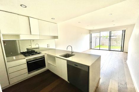 Property photo of 2 Cresbrook Lane Ivanhoe VIC 3079