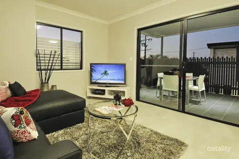Property photo of 2/21 Buruda Street Chermside QLD 4032
