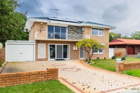 Property photo of 77 Perseus Road Silver Sands WA 6210