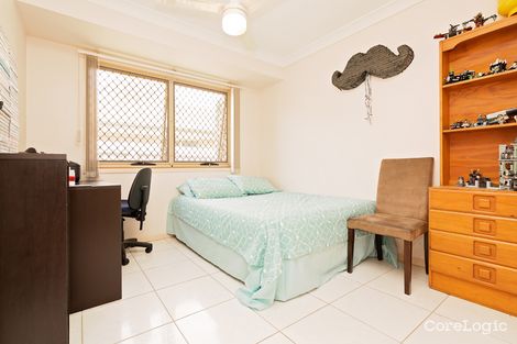 Property photo of 5 Jardine Court Hillcrest QLD 4118