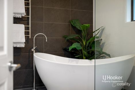 Property photo of 16 Orion Place Bridgeman Downs QLD 4035