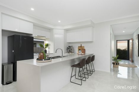 Property photo of 11 Clementine Street Mount Low QLD 4818
