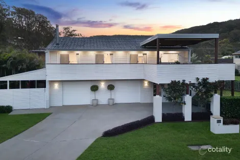 Property photo of 2 The Broadwaters Tascott NSW 2250