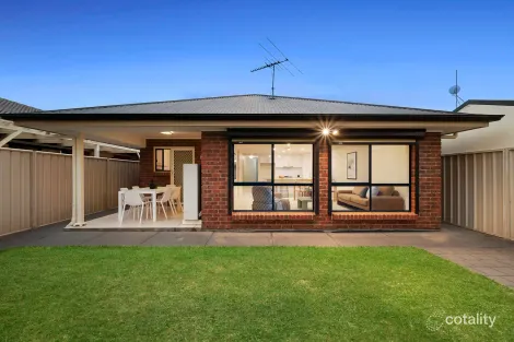 Property photo of 8 Henry Wright Court Burton SA 5110