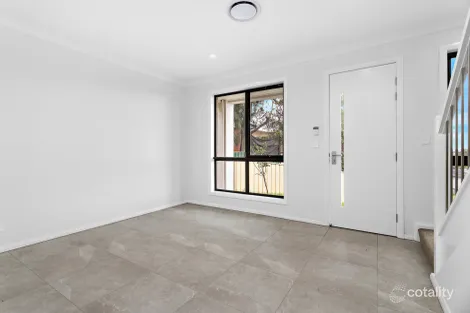 Property photo of 14 Willawa Place Koonawarra NSW 2530