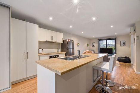 2/2a Carr St, Kings Meadows, TAS 7249