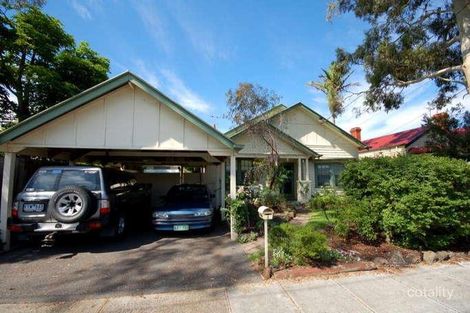 Property photo of 1 Centre Road Carnegie VIC 3163
