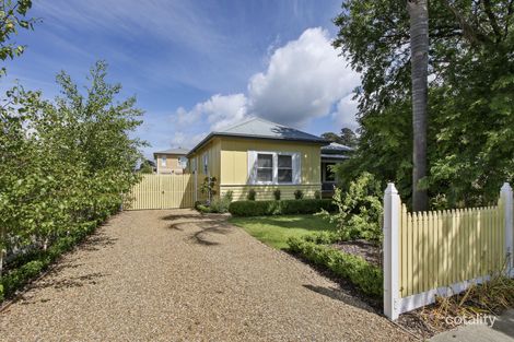 Property photo of 39 Myer Street Lakes Entrance VIC 3909