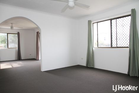 Property photo of 4/35 Humpybong Esplanade Redcliffe QLD 4020