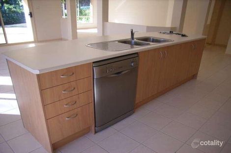 Property photo of 32 Lake Court Urunga NSW 2455