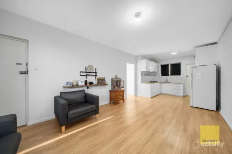 Property photo of 4/52 Morley Drive Tuart Hill WA 6060