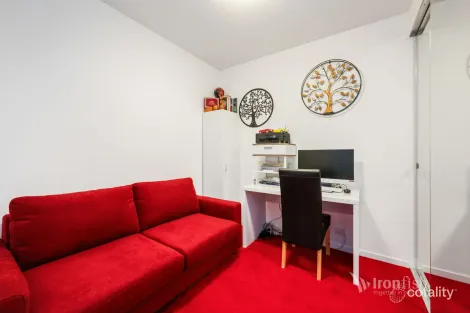 Property photo of 1906/241 Harbour Esplanade Docklands VIC 3008