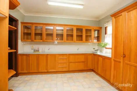 Property photo of 341 Russell Street Bathurst NSW 2795