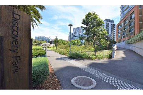 Property photo of 1009/7 Magdalene Terrace Wolli Creek NSW 2205