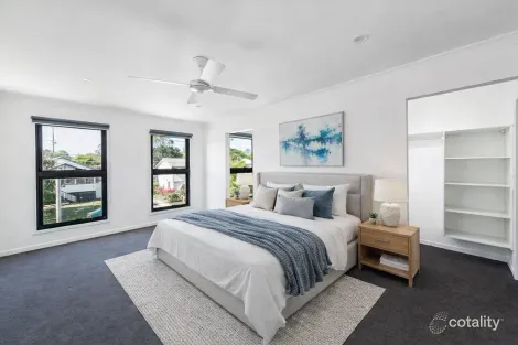 Property photo of 4 Campion Parade Armidale NSW 2350