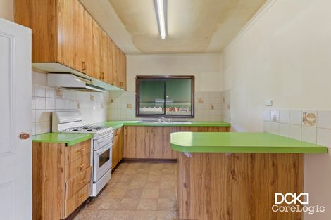 Property photo of 18 Haggar Street Eaglehawk VIC 3556