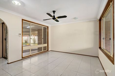 Property photo of 6 Kirsty Crescent Hassall Grove NSW 2761