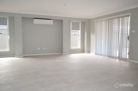 Property photo of 4 Reef Street Vincentia NSW 2540
