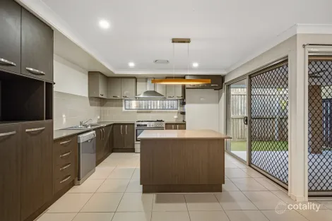 Property photo of 24 Watarrka Avenue Fitzgibbon QLD 4018