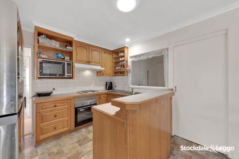 Property photo of 15 Smeaton Avenue Hoppers Crossing VIC 3029