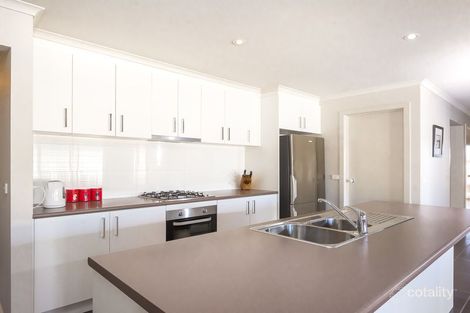 Property photo of 20 Coorong Court Kialla VIC 3631