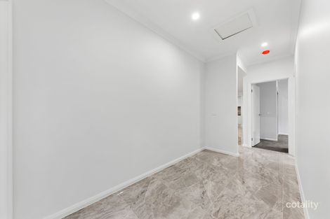 Property photo of 14 Poppins Loop Officer VIC 3809