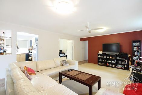 Property photo of 66 Oxford Parade Forest Lake QLD 4078