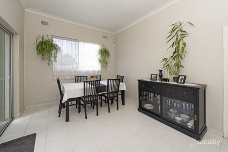 Property photo of 11 Livingstone Avenue Botany NSW 2019