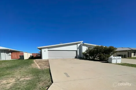 16 Archer St, Chinchilla, QLD 4413