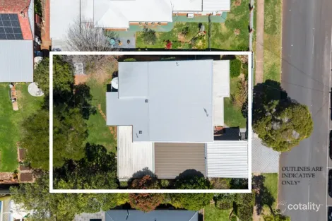 Property photo of 4 Henessey Street Harristown QLD 4350