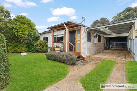 Property photo of 9 Alamein Walk West Bathurst NSW 2795