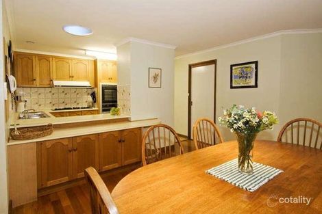 Property photo of 30 Tamboon Drive Greensborough VIC 3088