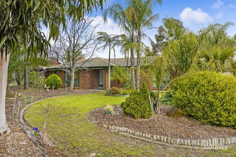 Property photo of 16 Oakridge Road Aberfoyle Park SA 5159