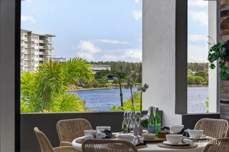 Property photo of 4/2 Mantra Esplanade Birtinya QLD 4575