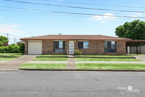 Property photo of 130 Stradbroke Avenue Wynnum QLD 4178